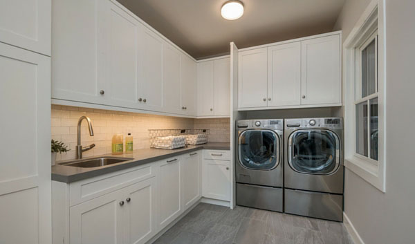 53 Oakwood Orinda Downstairs Laundry